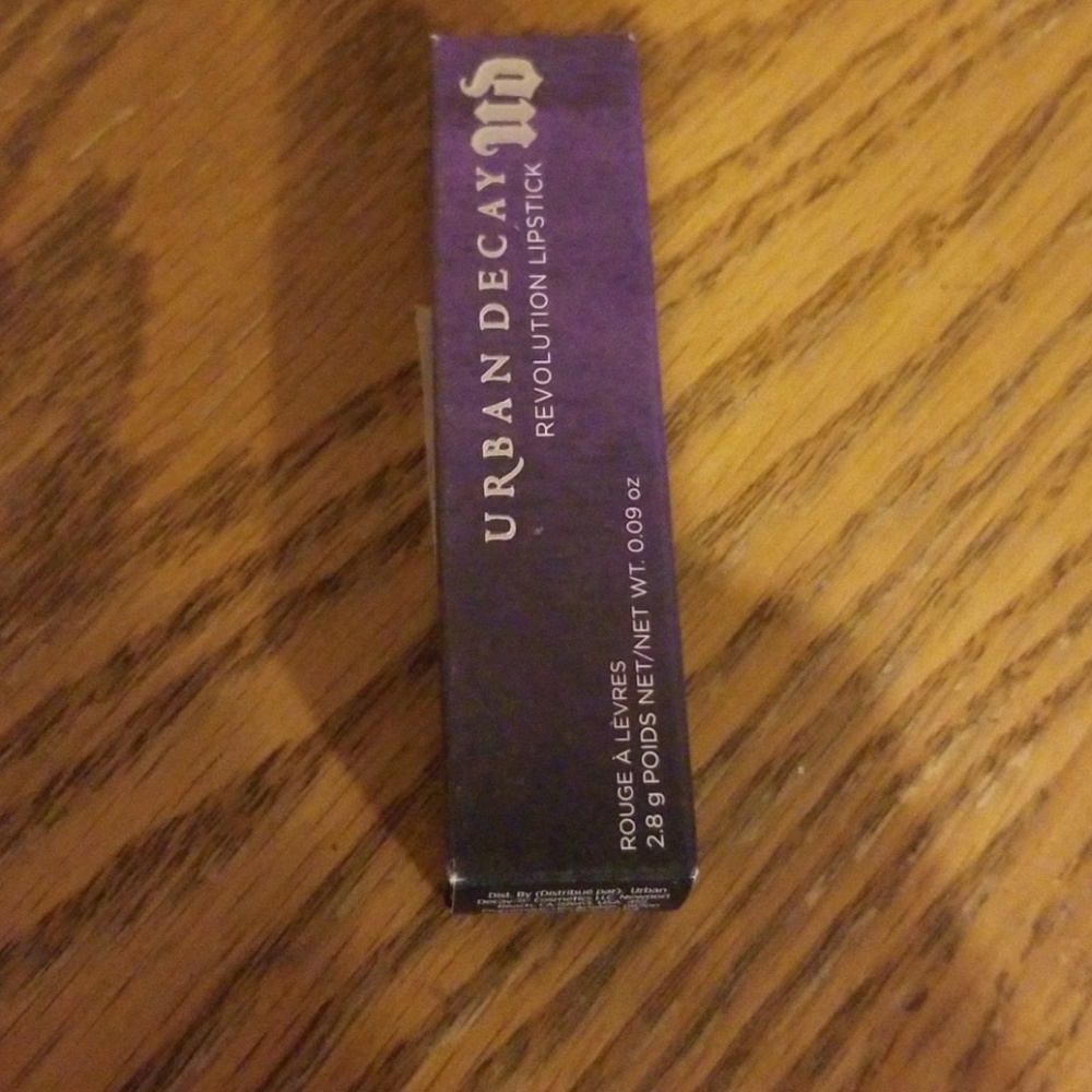 Urban decay naked lipstick